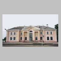 111-1220 Der Bahnhof von Wehlau 2003.JPG